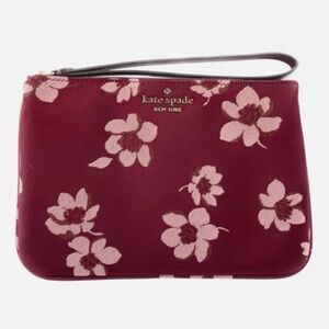 ❤️Kate Spade Chelsea Deep Berry floral Clutch Wristlet- 8 X 5-1/2 H X 1-1/2 D